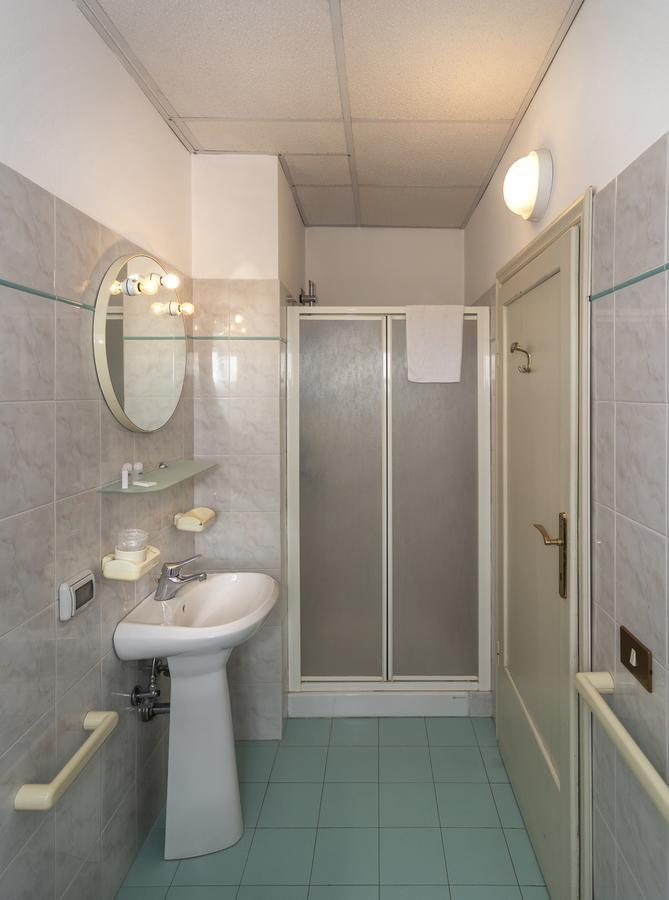 Hotel Casa Diocesana Di 루카 외부 사진